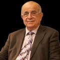 دکتر حمید مظاهری متخصص زنان و زایمان