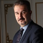 دکتر پیمان کلیم دست متخصص روان‌پزشکی