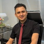 دکتر فرهاد شهبازی متخصص ارتوپدی