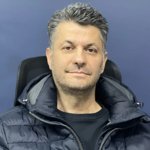 دکتر حسین مزینانی متخصص بیماریهای پوست