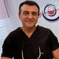 دکتر وحید عارفی متخصص بیماریهای لثه