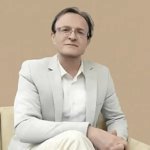دکتر نوش زاد سام خانیانی دکترای روانشناسی