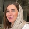 دکتر نینا روزمه متخصص بیماریهای لثه