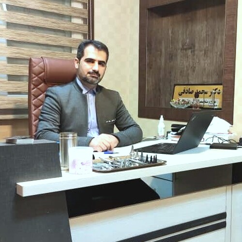 دکتر محمد صادقی