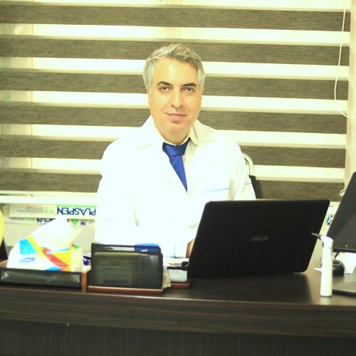 ناصر یزدی