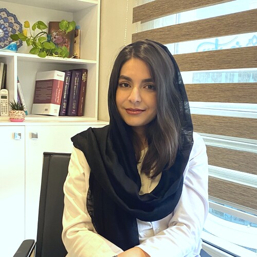 مریم طاهری